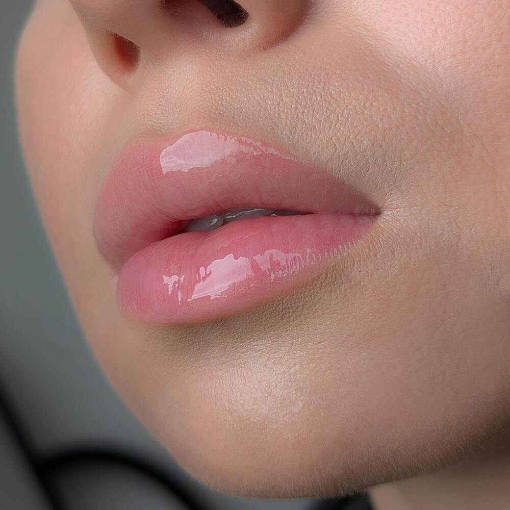 Lipper блиск для губ Kyiv Cake