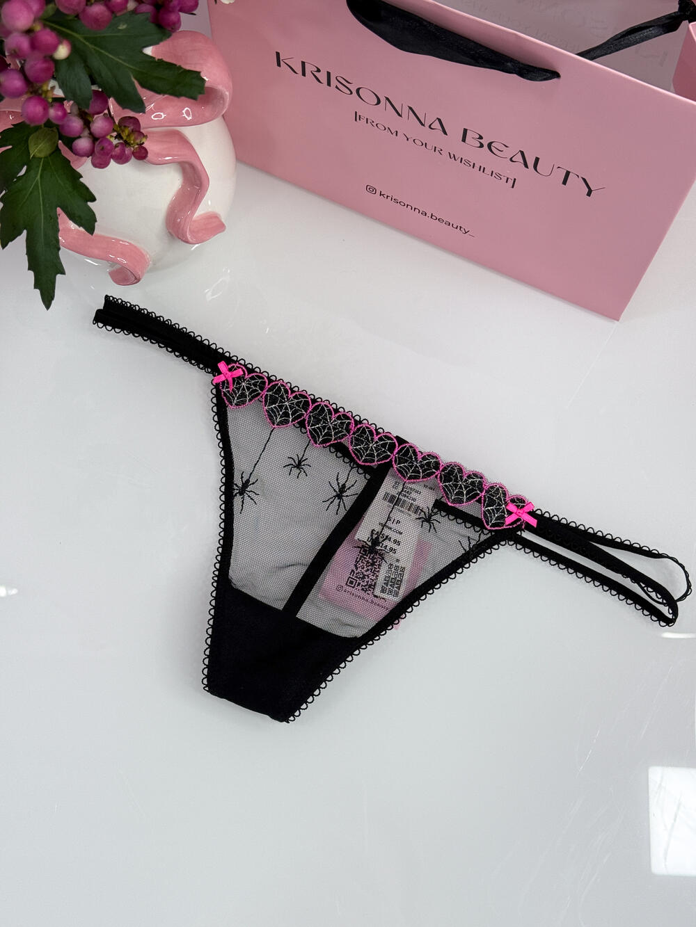 Трусики Wink Strappy V-string розмір S Black 