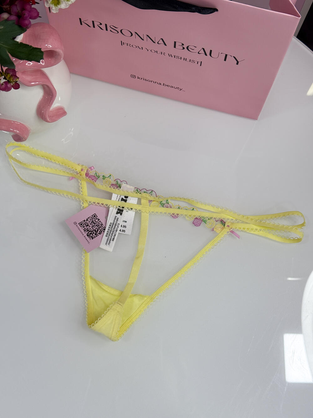 Трусики Wink Strappy V-string розмір S Vs white 