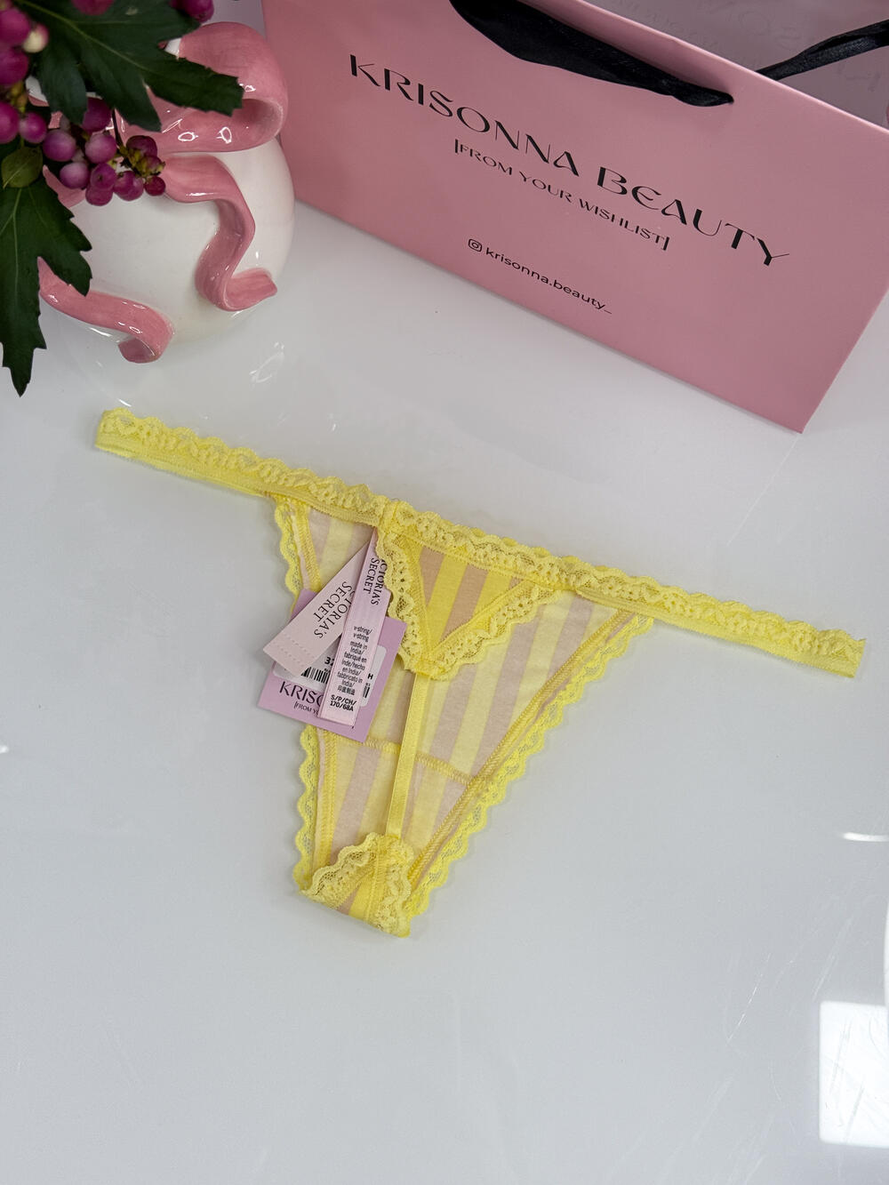 Трусики Lace Trim Cotton V-string розмір S 74TR 