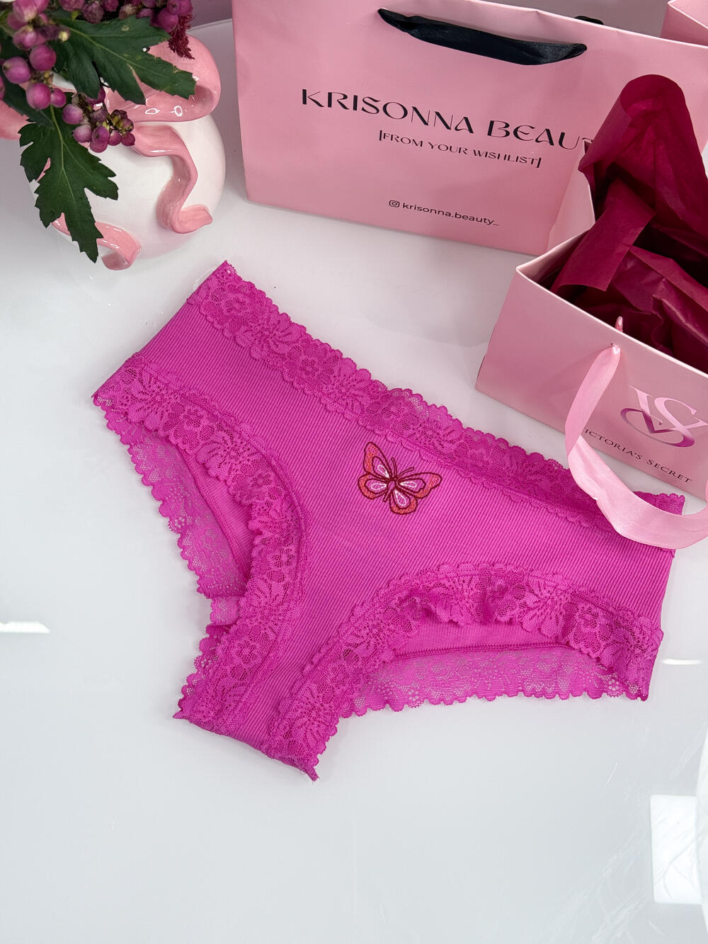 WINK LACE-TRIM CHEEKY PANTY розмір S фуксія з метеликом 