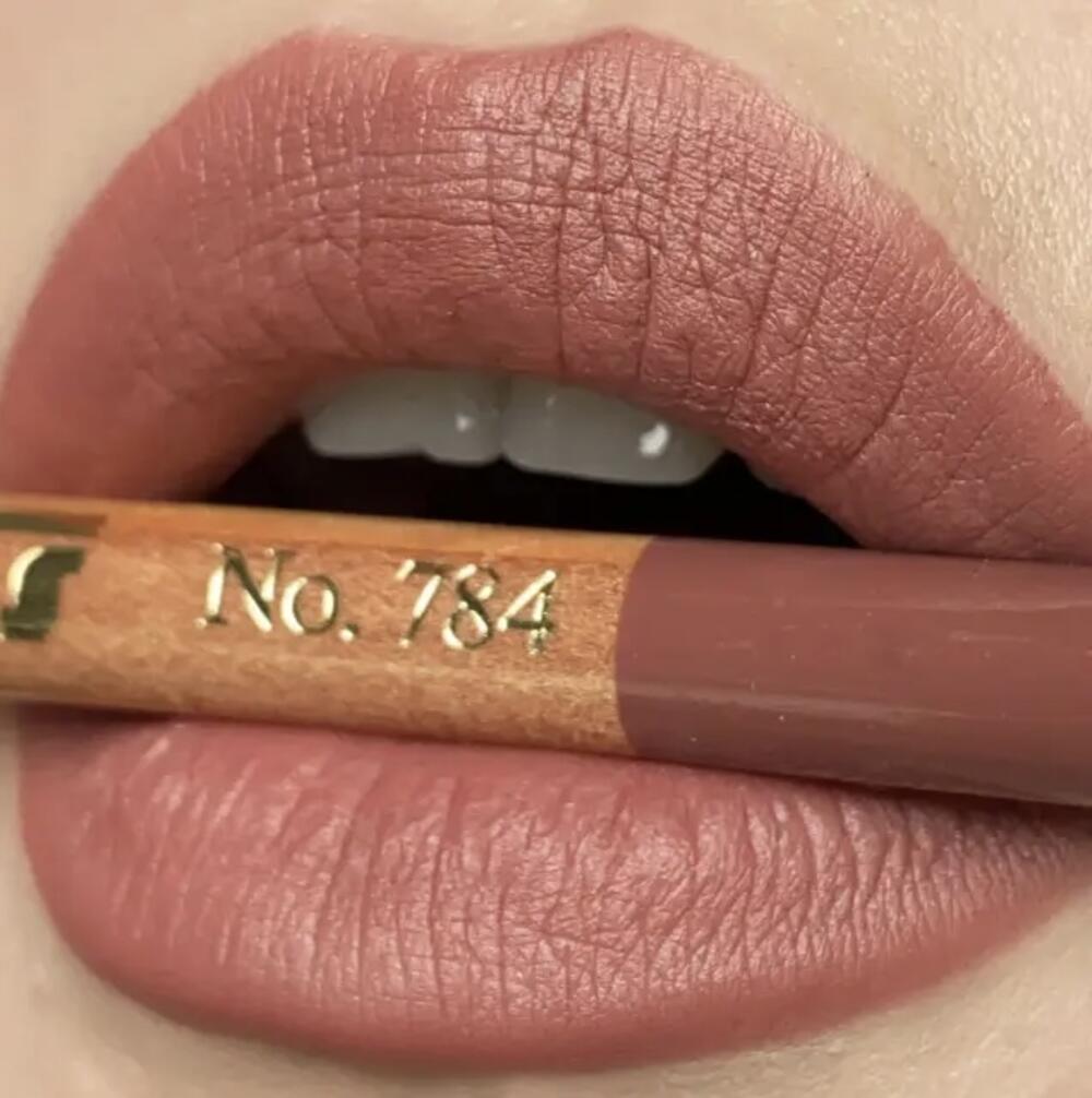 Контурний олівець для губ 784