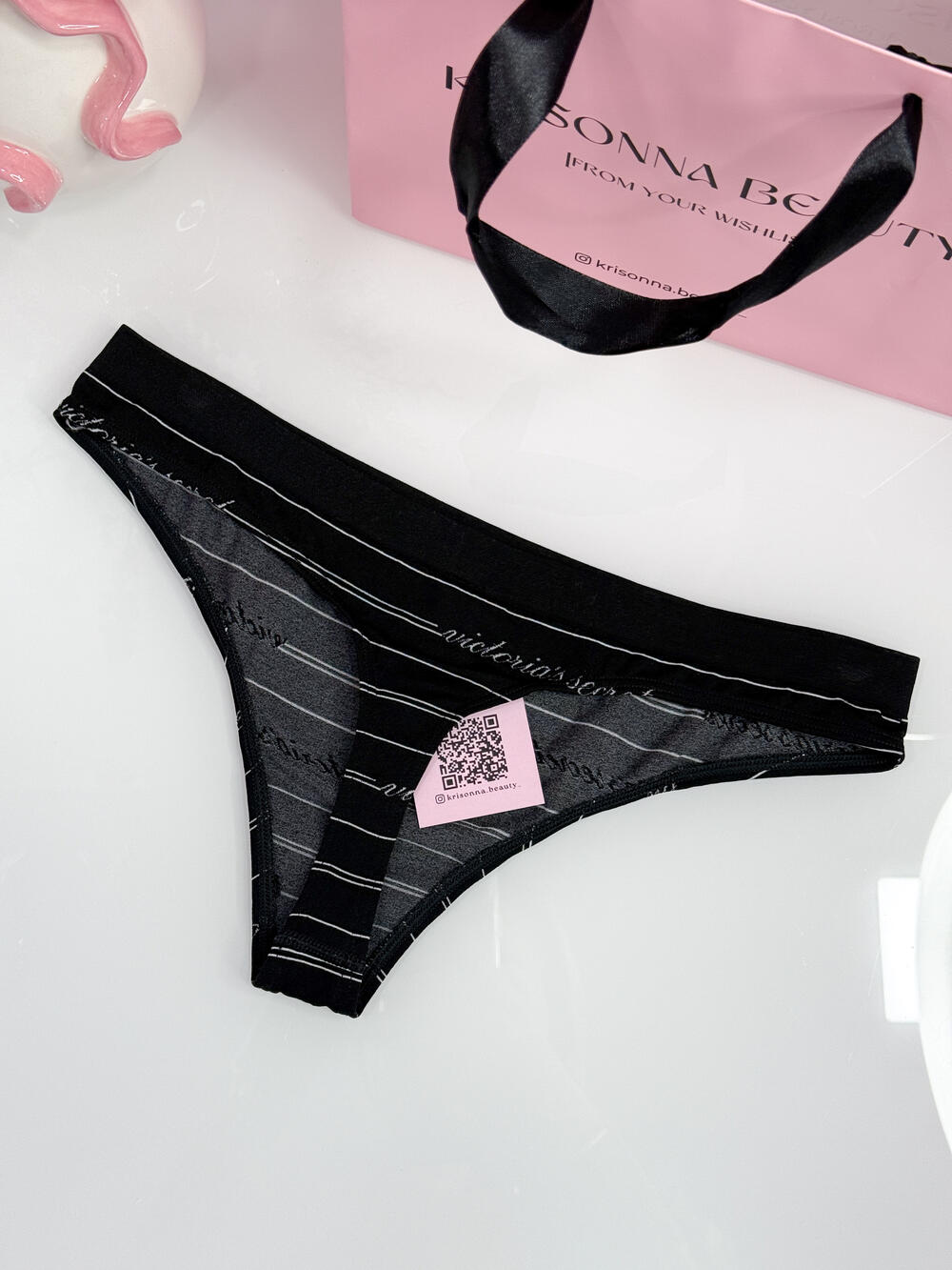 Seamless Thong Panty розмір М black logo 