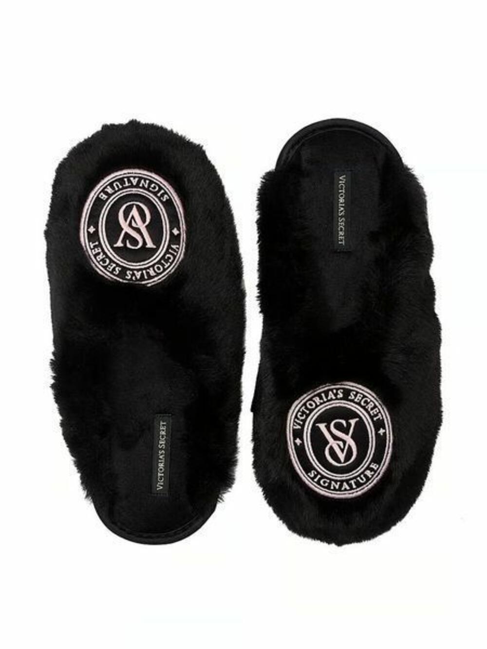 Капці розмір М Closed-Toe Faux Fur Logo Slippers чорні 