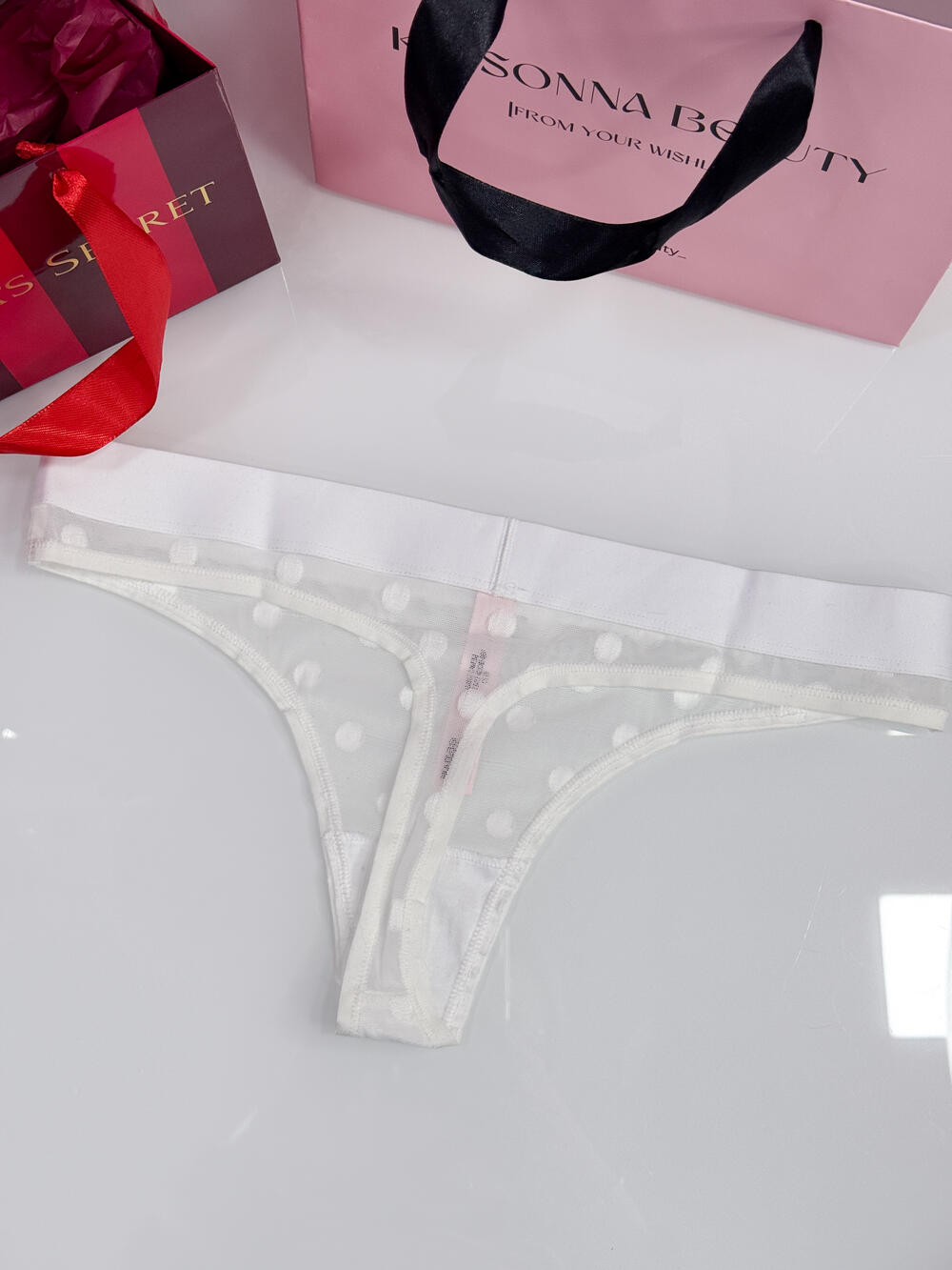 Sheer Heritage Logo Thong Panty розмір М white    