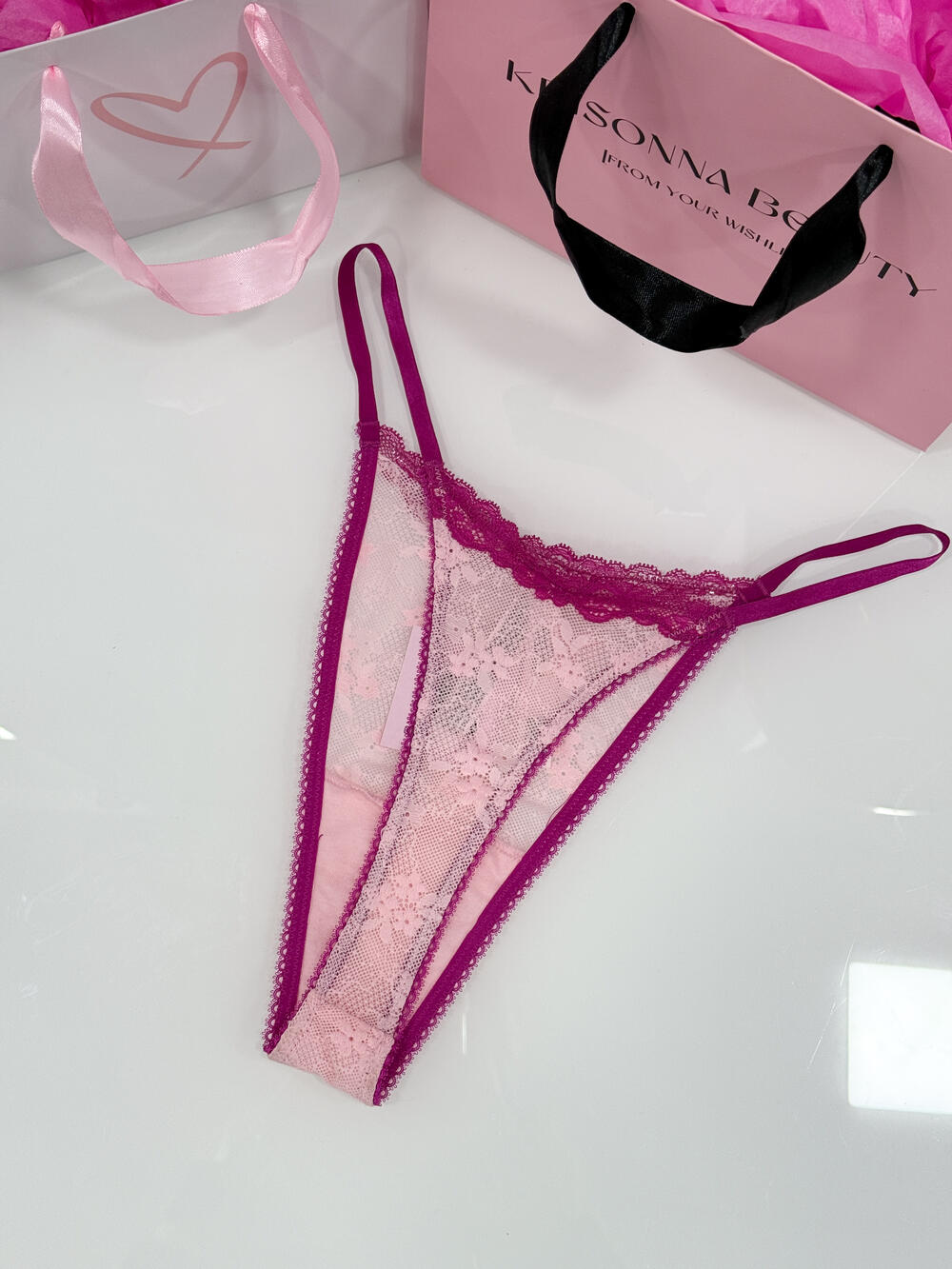 Lace String Thong Panty розмір L ніжно-рожеві 