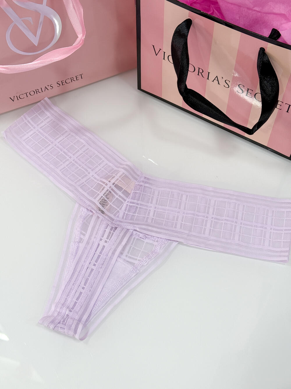 Plaid Lace Thong Panty розмір М лаванда 